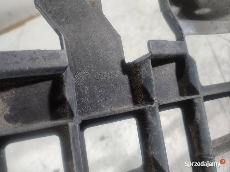 ŚLIZG ZDERZAKA PRAWY TYŁ VW TOURAN 1T0807378RH