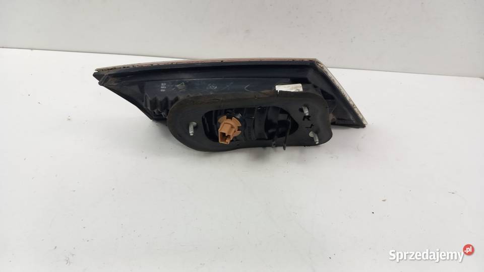 HONDA CIVIC VIII UFO LAMPA TYŁ PRAWA W KLAPĘ Zbierkowo