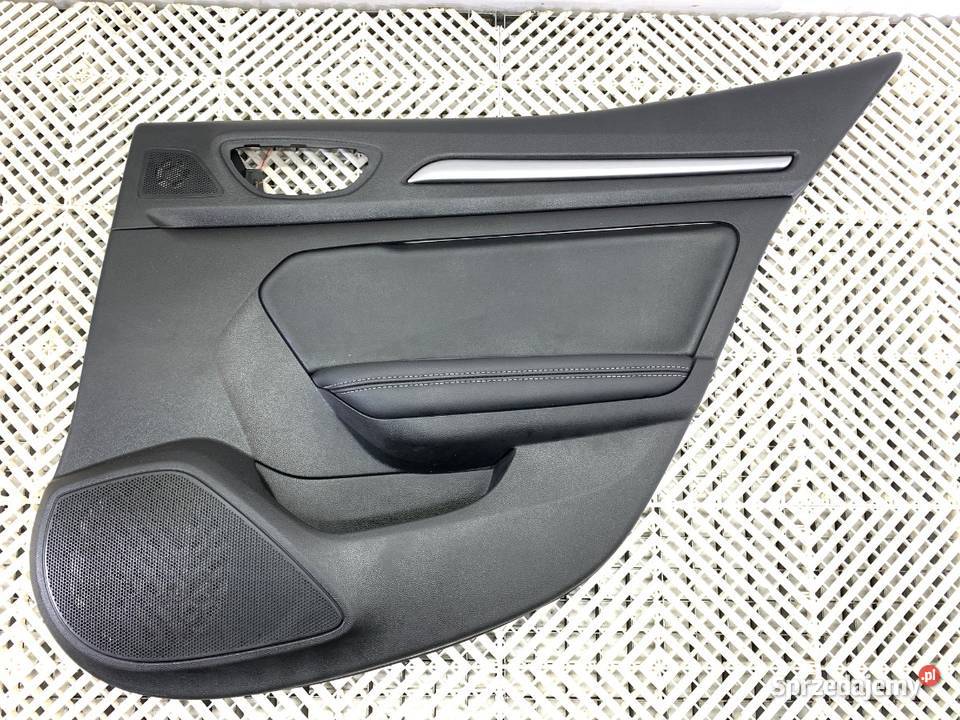 BOCZEK DRZWI PRAWY TYŁ RENAULT MEGANE IV podkarpackie
