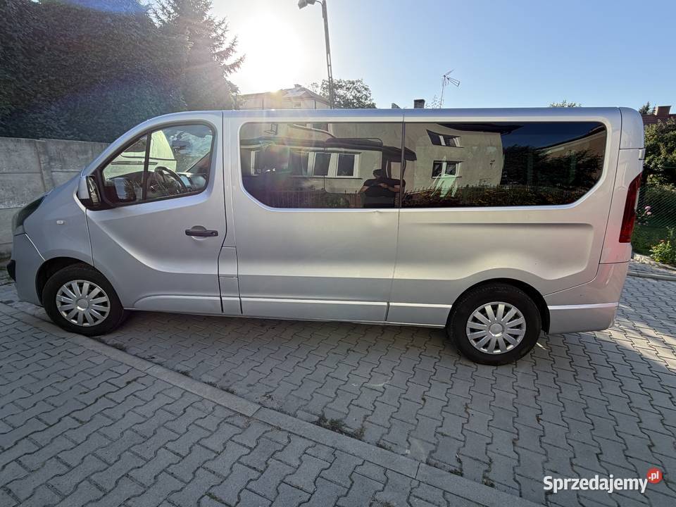 Opel Vivaro II 16 Salon Polska przebieg 168000 1598cm3 Zamość