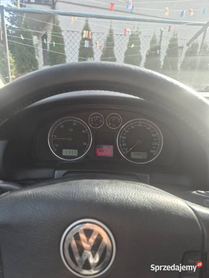 Sprzedam VW passat B5 lifcie 19 TDI nowy silnik 130KM Sadurki