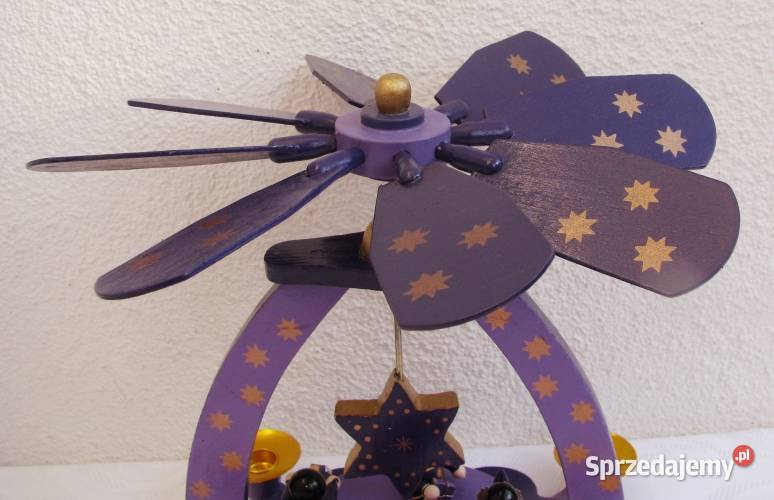 Karuzela Piramida świecznik Boże Narodzenie