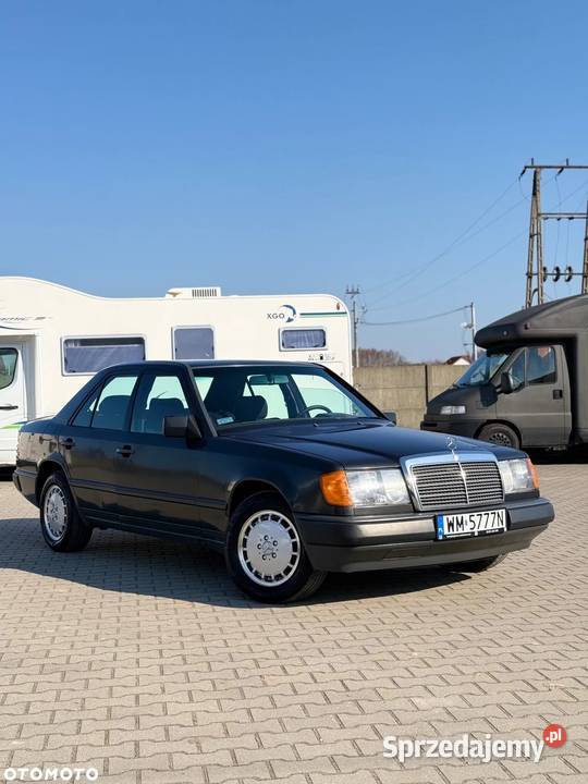 MercedesBenz W124 260E