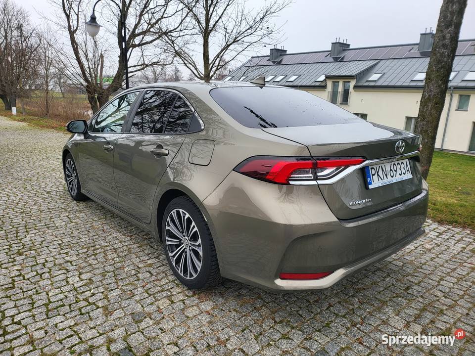 Toyota Corolla Polski Salon 16 benzyna benzyna mazowieckie Warszawa