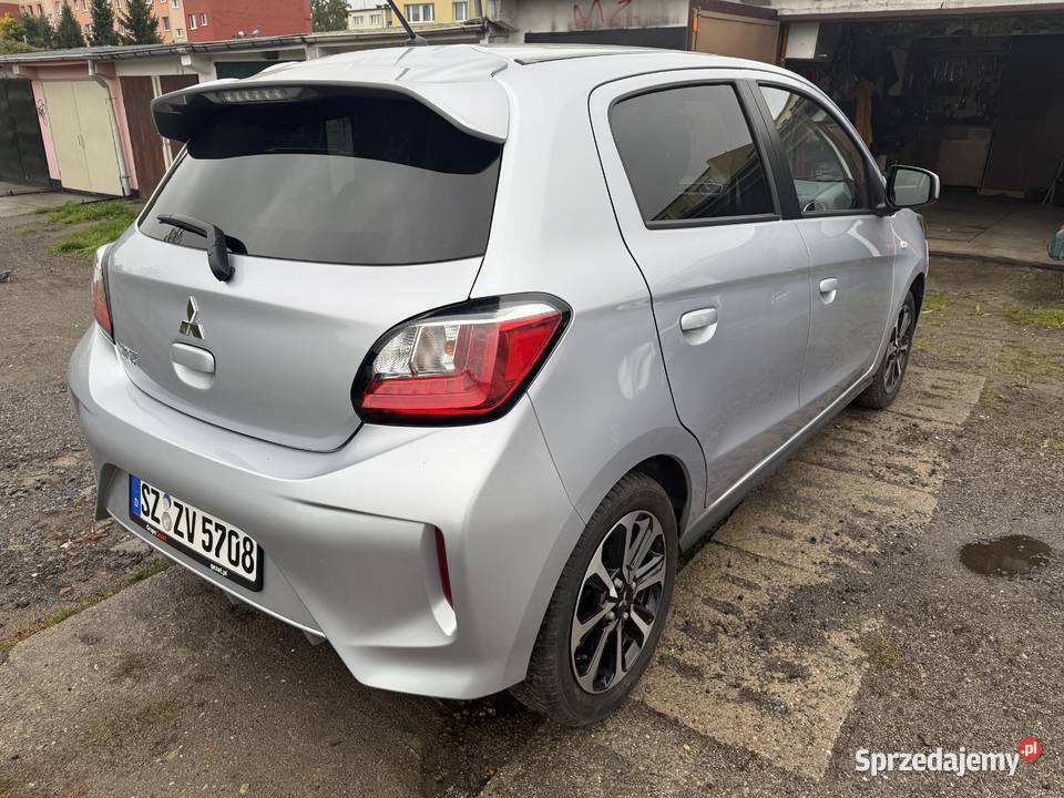 Space Star 12 benzyna 2022 19 przebiegu Kamera benzyna