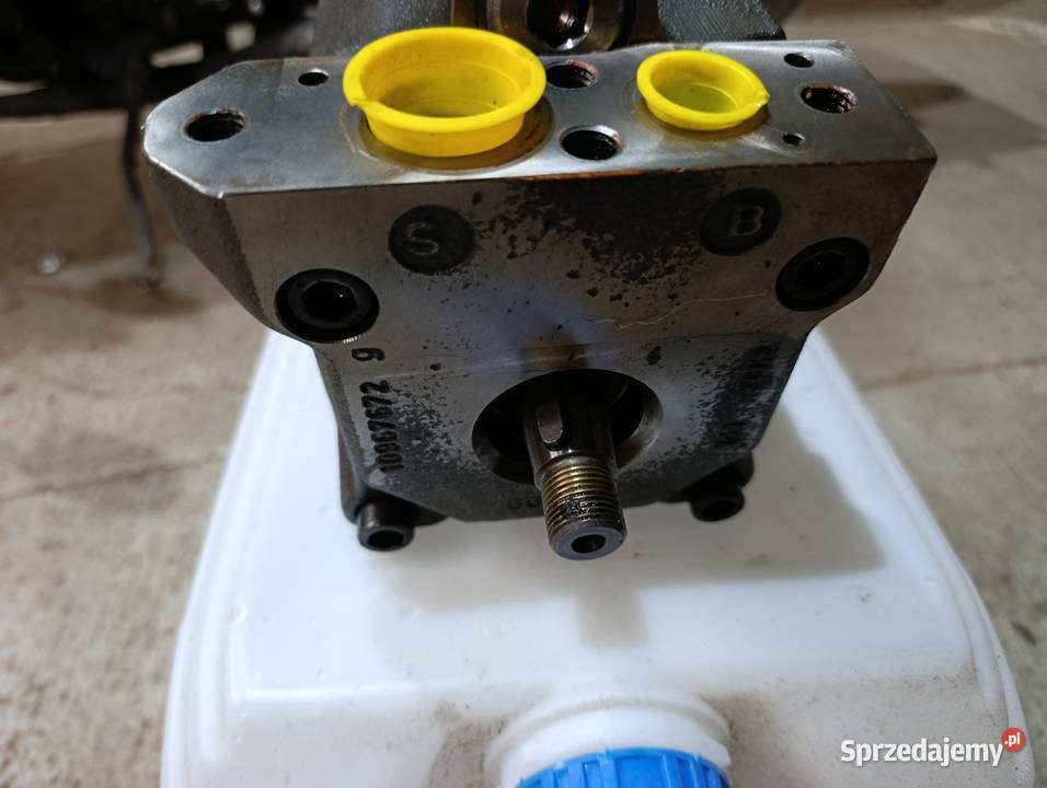 Pompa hydrauliczna claas axion sprzedam