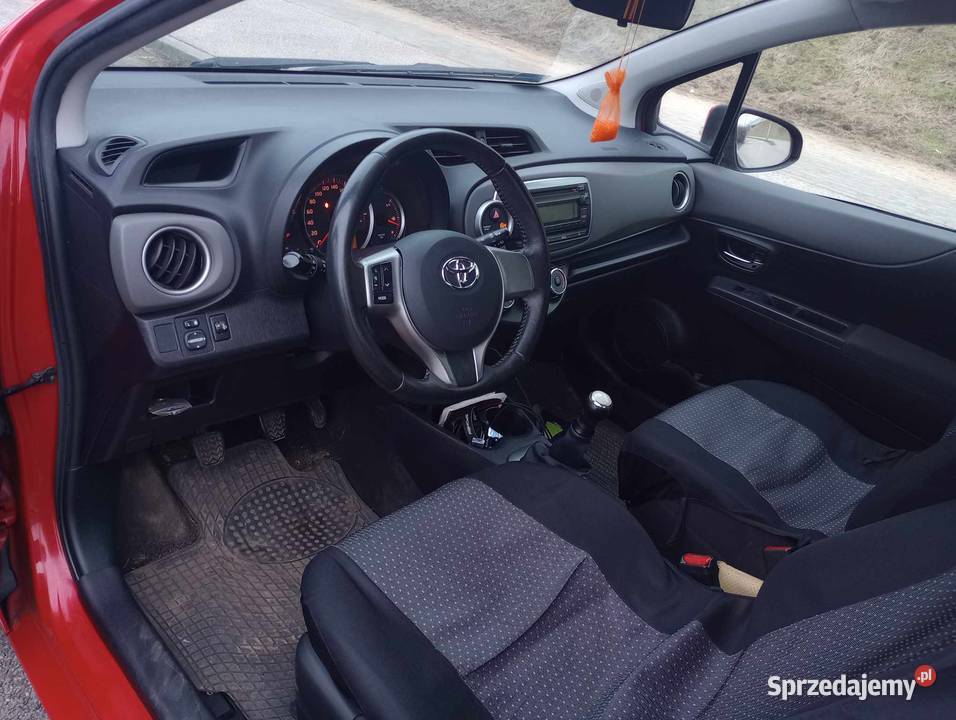 Toyota Yaris 10 benzyna prywatna Yaris Warszawa