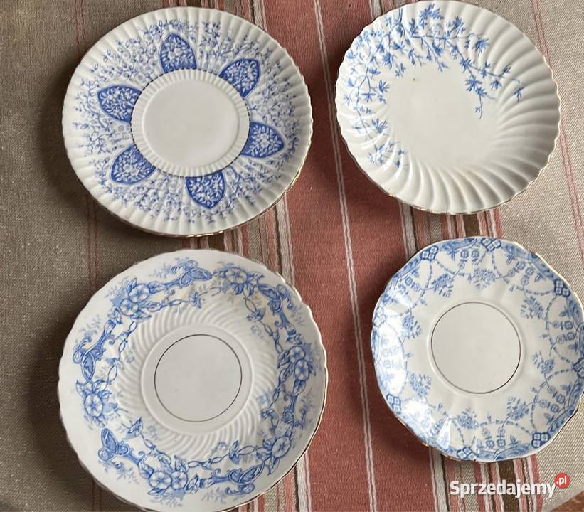 Patera biała porcelana niebieski dekor Sygnatury Gdańsk