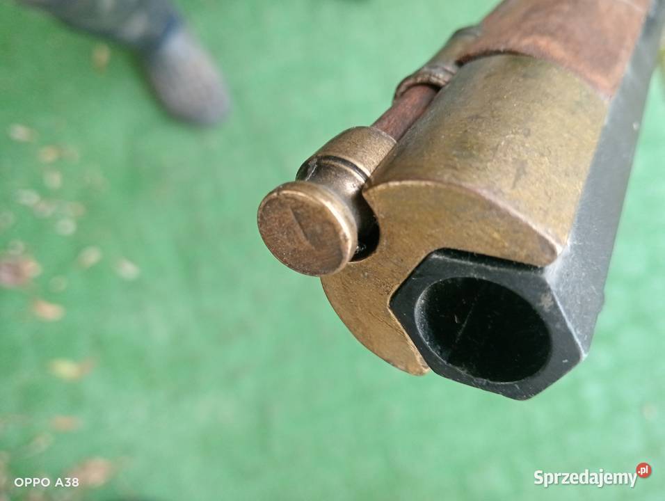 replika pistoletu Hawken Bielawa