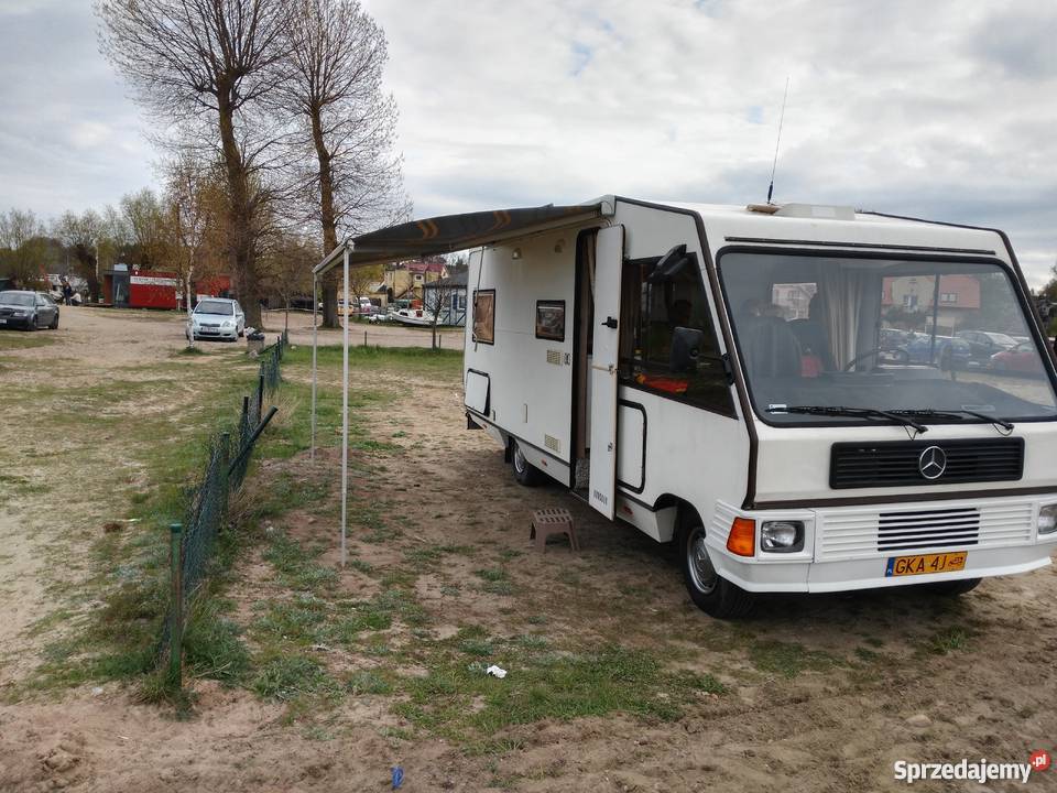 Zabytkowy Mercedes 602 camper Rok produkcji 1982 Rumia
