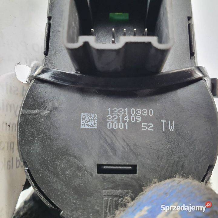 WŁĄCZNIK ŚWIATEŁ OPEL CORSA D 13310330 osobowe Lipno