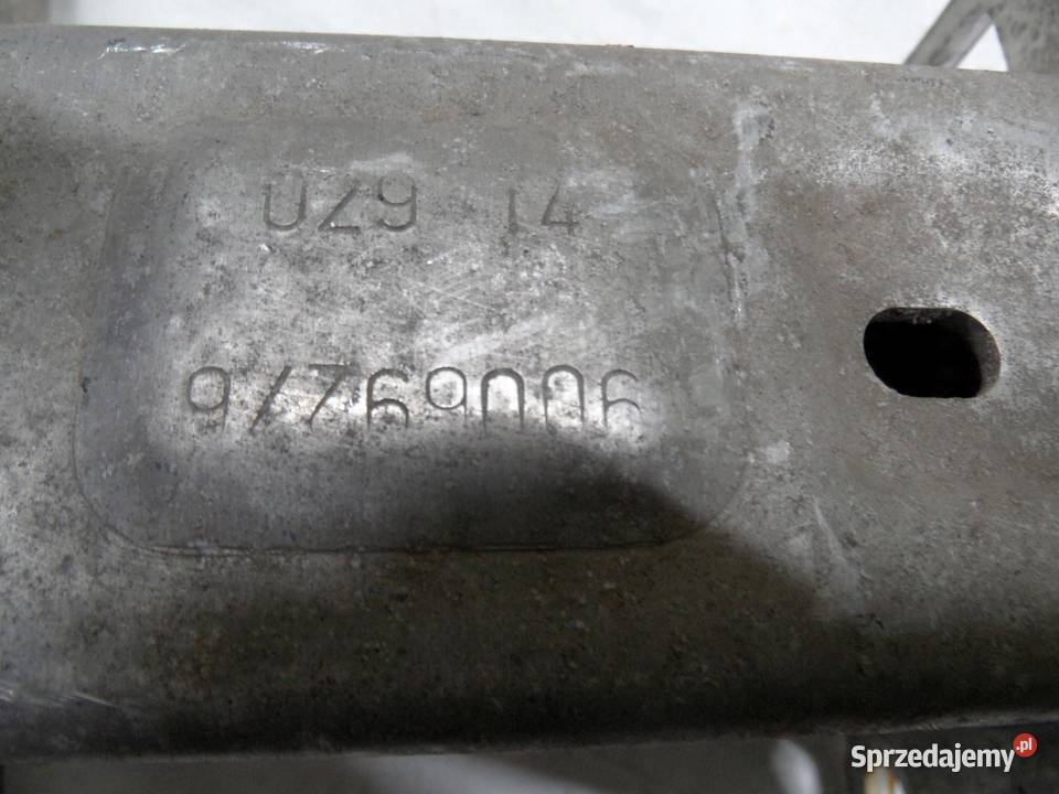 PEUGEOT 308 II belka zderzaka tył 9647366080 osobowe