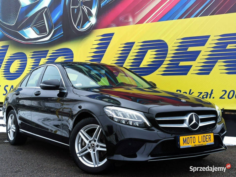 Salon I właściciel bezwypadkowy II kpl kół kupiony w Polsce