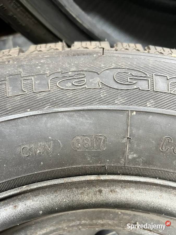Goodyear Cargo UltraGrip 20570 R15C Samochodowe Ślesin sprzedam