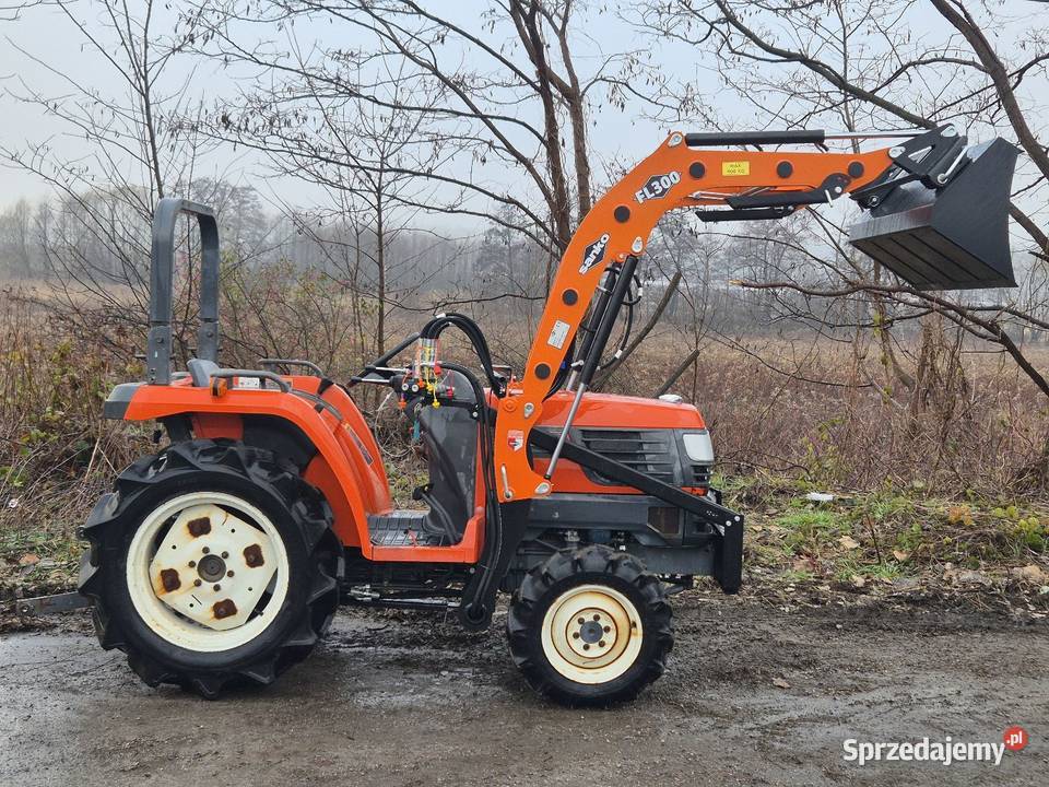 Traktorek KUBOTA GT21D 21 44 Wspomaganie Małuszyn