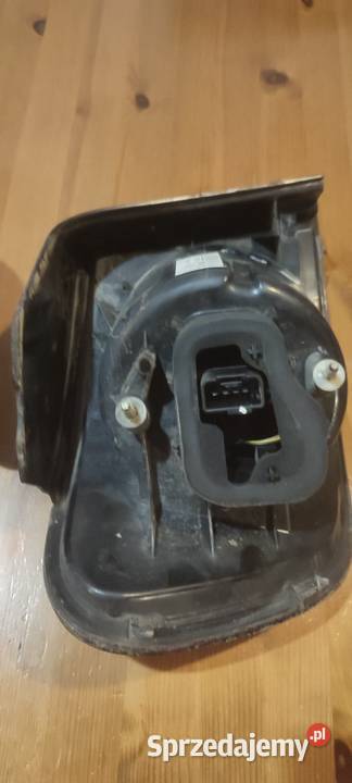 Lampy tylne VW GOLF 5 PLUS idealneoryginał Krosno sprzedam