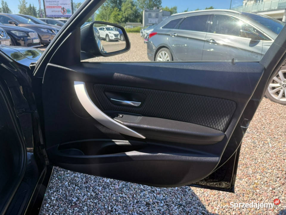 BMW 320 książka serwisowa 2xklucze wielesezon system Start-Stop Słupsk sprzedam