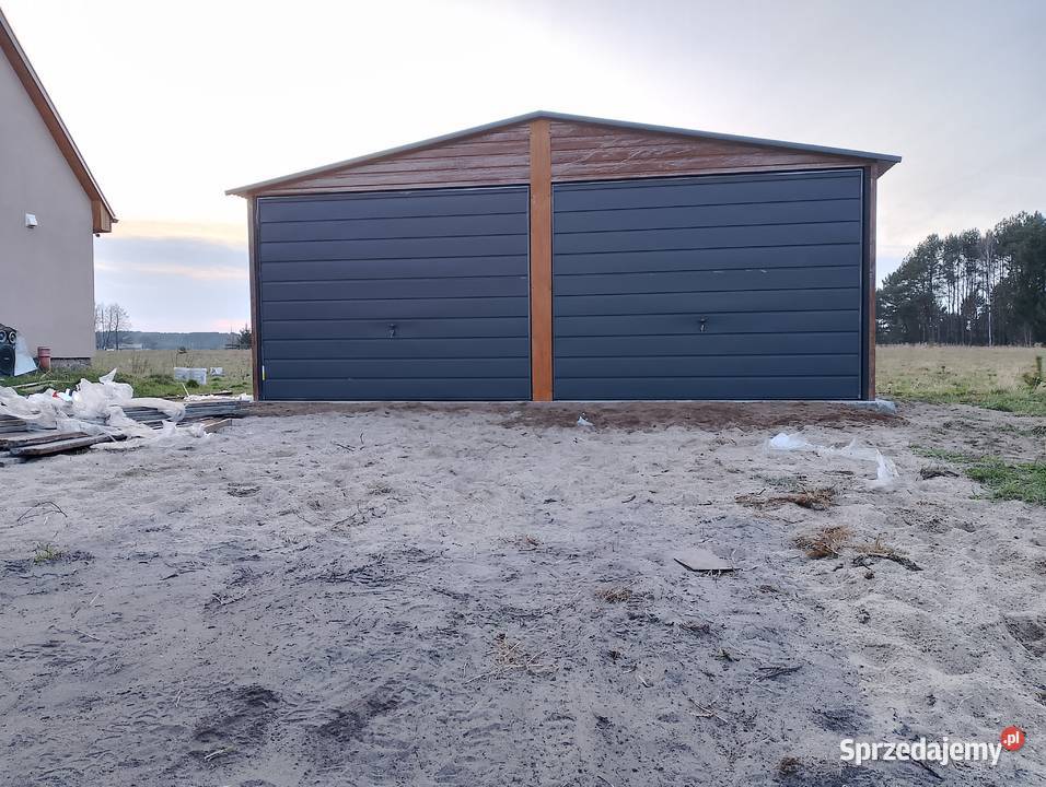 Drewnopodobny Blaszak Blaszany Garaż  Garaże Kościerzyna