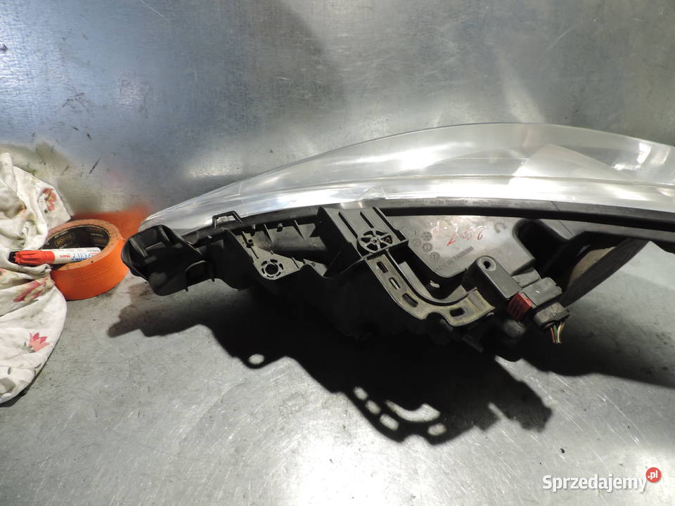 LAMPA PRAWY PRZÓD PRZEDNIA PEUGEOT 207 FL Nowy Sącz
