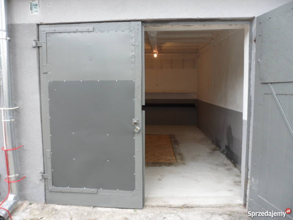 SPRZEDAM GARAZ podkarpackie Tarnobrzeg