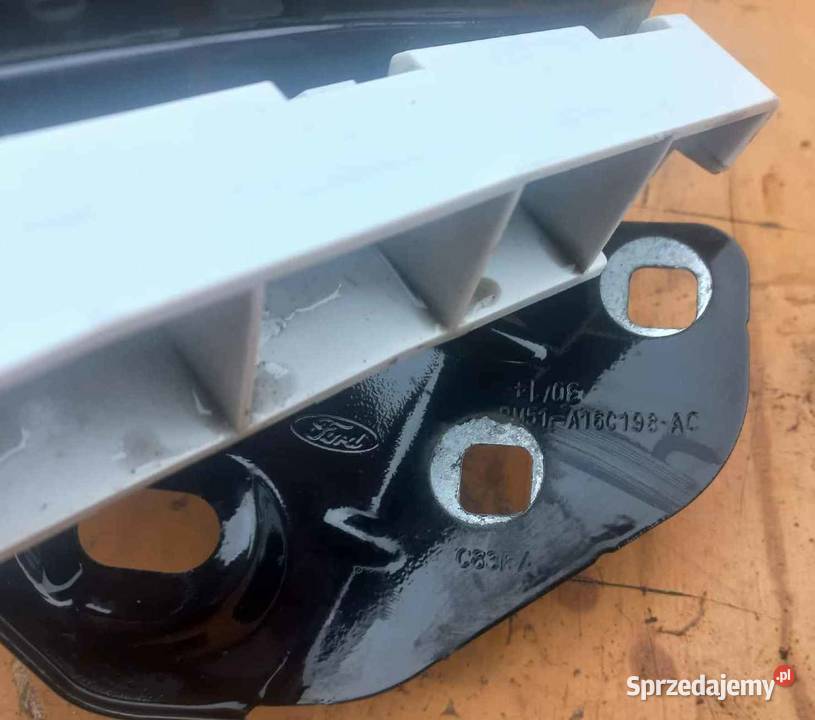 FORD FOCUS MK3 BŁOTNIK PRAWY PRZÓD BM51A16C198AC Rok produkcji 2014