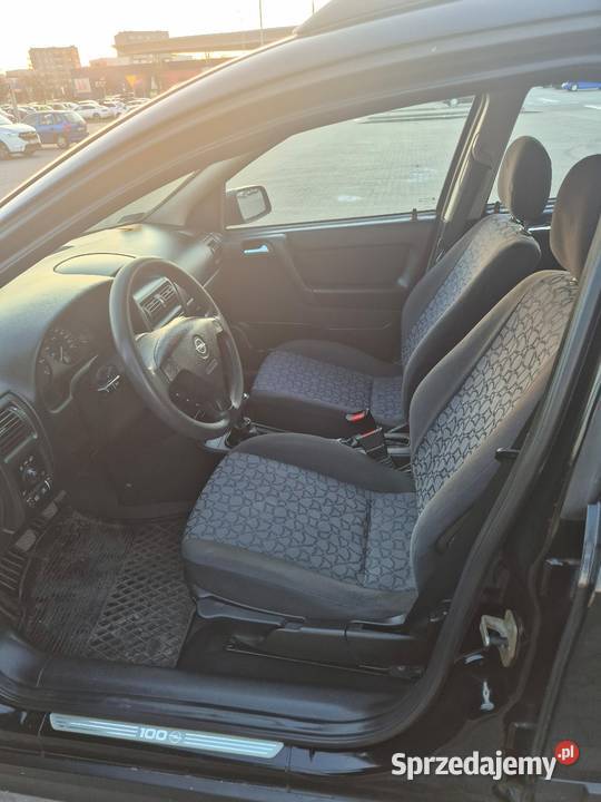 Opel Astra 16 16v benzyna kombi Opel