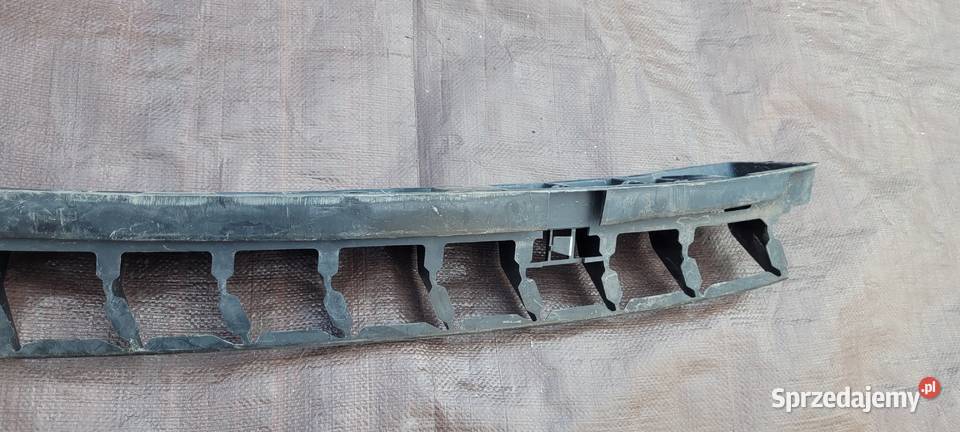 SKODA OCTAVIA IV ŚLIZG MOCOWANIE ZDERZAKA TYL