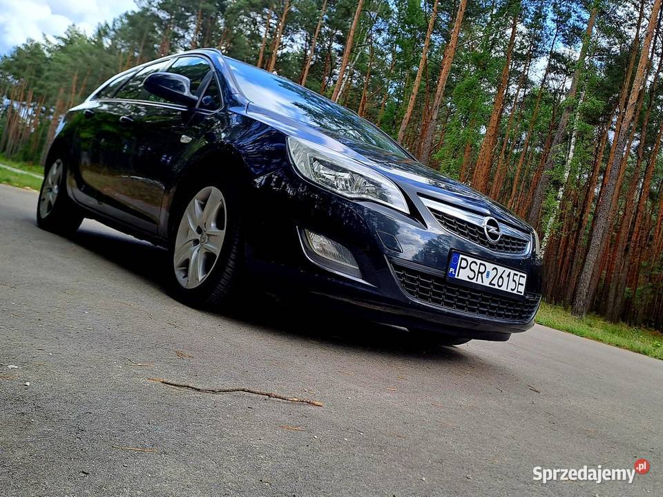 Opel Astra J 17 CDTI 2011r Kombi sprzedam