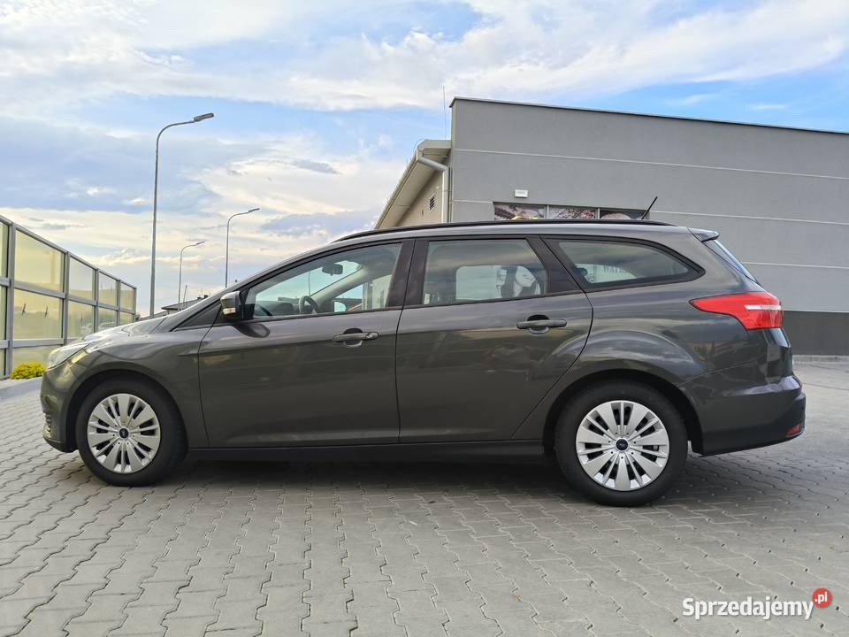 Ford Focus nowe opony klima serwisie wym rozrząd Rzeszów
