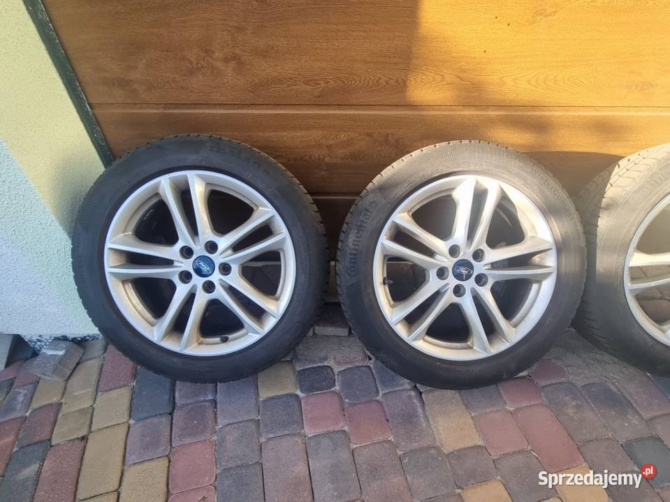 Oryginalne alufelgi Ford 17 cal z oponam Trzebiatów sprzedam