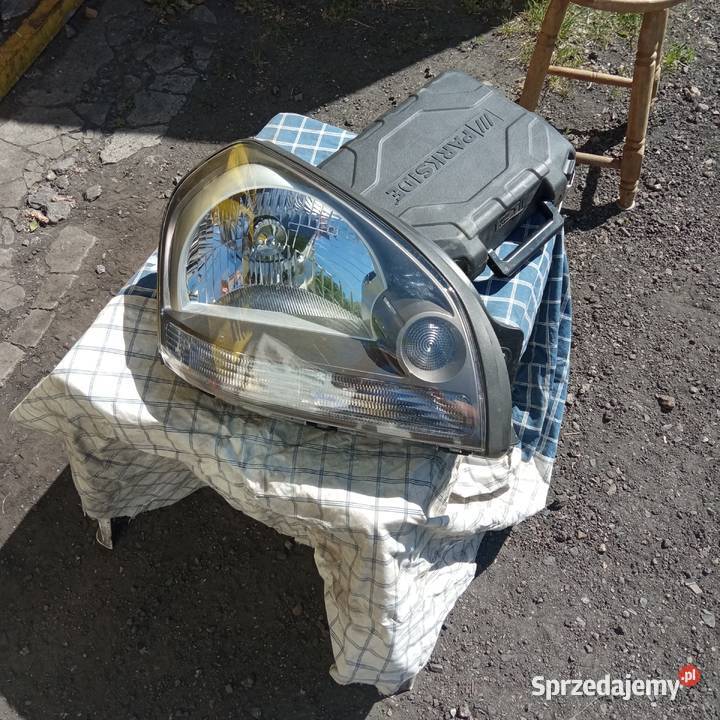 Lampa przód Hyundai Tucson 2005 prawa zachodniopomorskie Szczecin sprzedam
