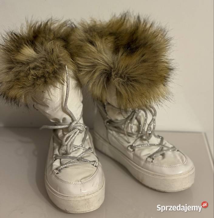 Białe śniegowce z futerkiem Pruszków sprzedam
