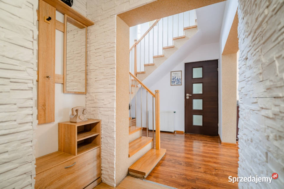 Dwa domy w jednego do zamieszkania jeziorem asfalt Skarżysko-Kamienna