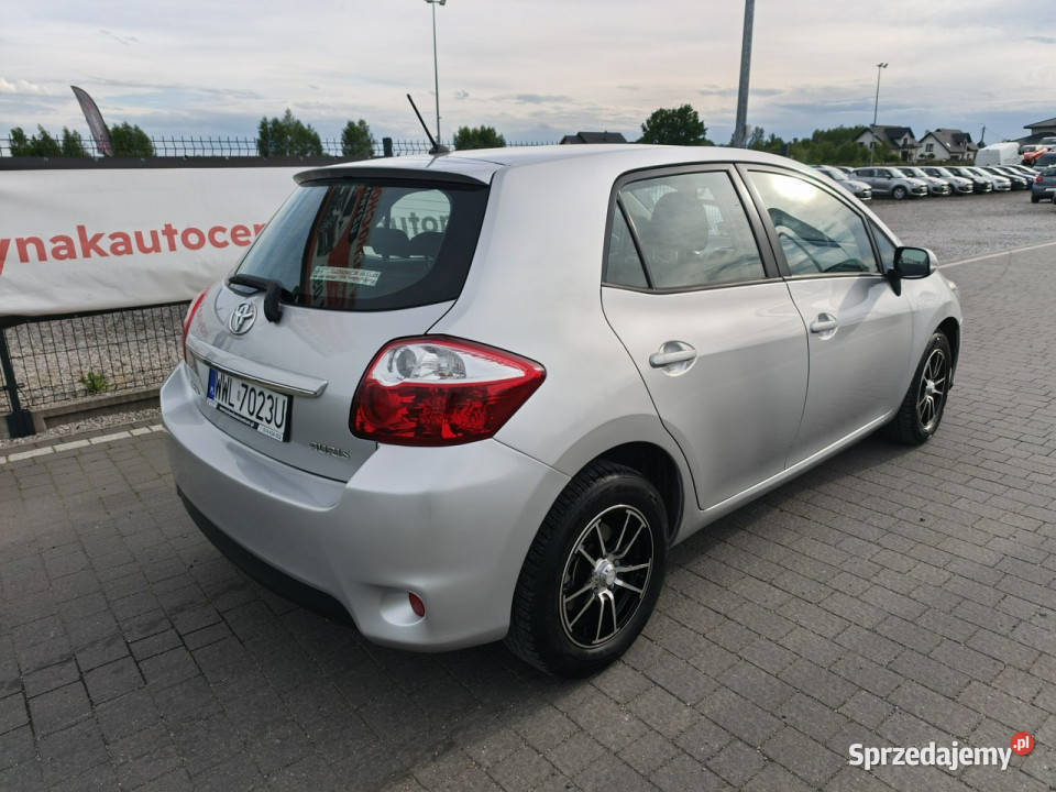 Toyota Auris I 20062012 4/5 Lipówki