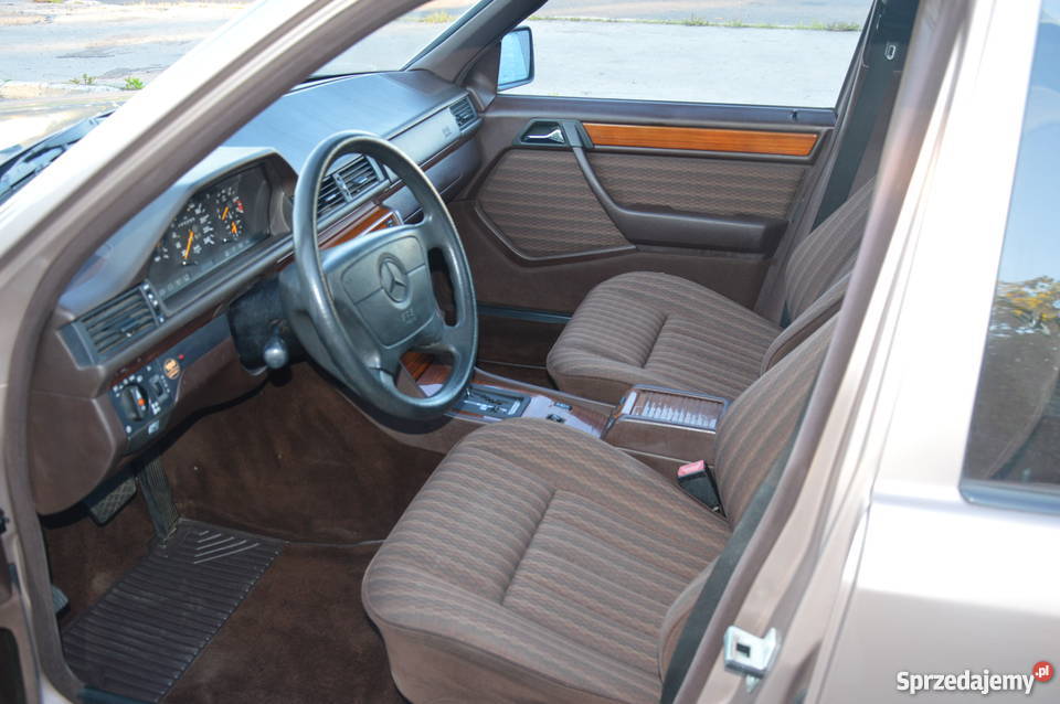 MERCEDES 124 175 PIĘKNY ŚRODEK benzyna 200