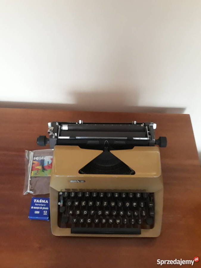 maszyna do pisania PRL Predom Łucznik 1301