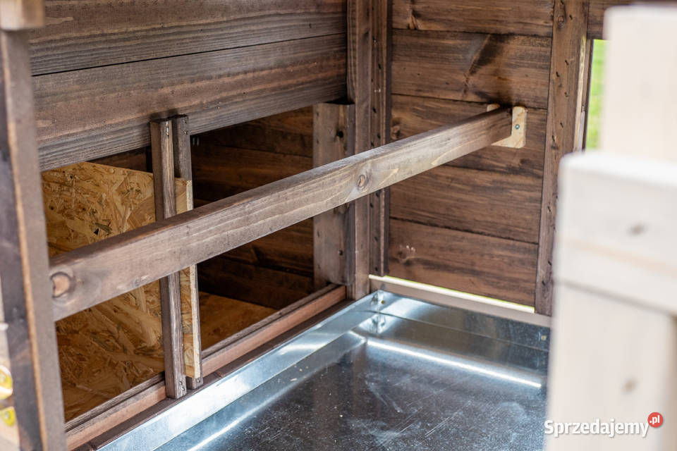 Kurnik CAMPINE z dwoma przystawkami ROZMIAR M małopolskie Trzemeśnia