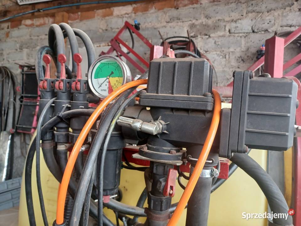 Opryskiwacz hardi 800l 12m Nowy Tomyśl