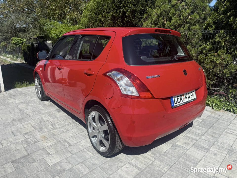 Suzuki Swift Niski oryginalny przebieg V 2010 wielofunkcyjna kierownica Poznań