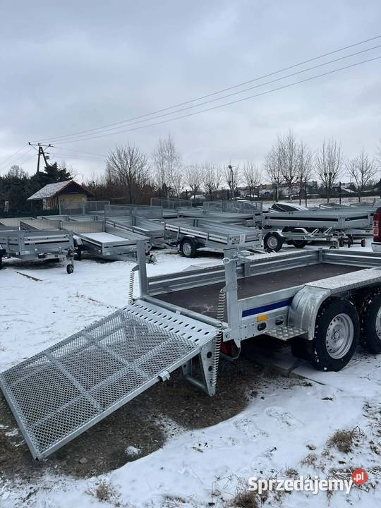 Wiola B2730 Do transportu sprzętu Budowlanego Mysłakowice