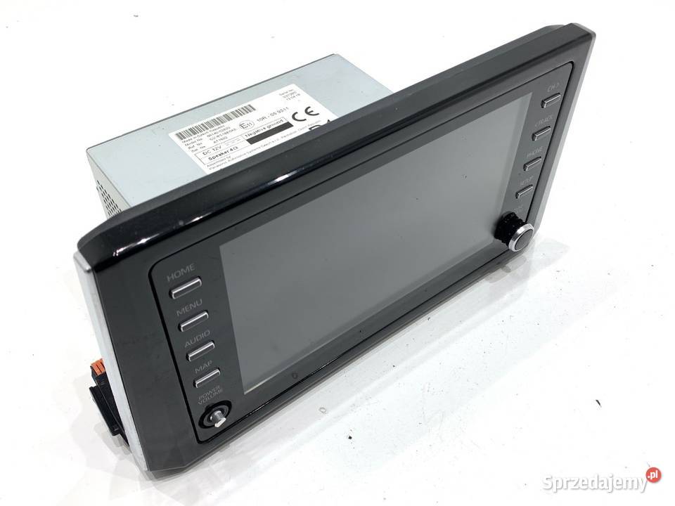 RADIO TOYOTA COROLLA E21 8614002820 ODTWARZACZ sprzedam