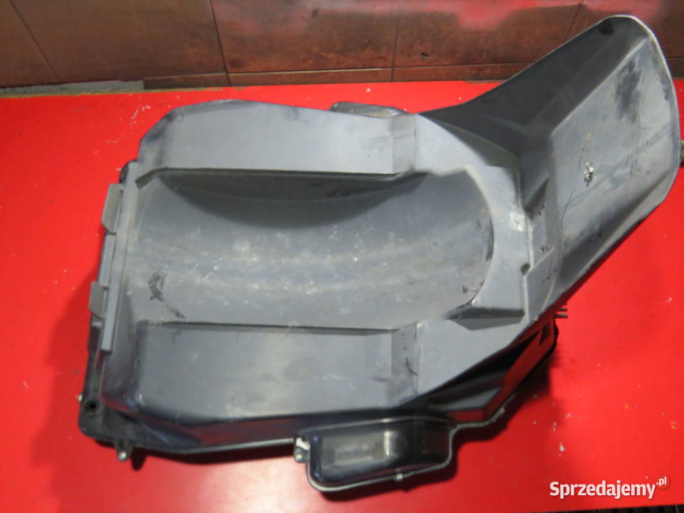 SUZUKI BURGMAN 400 K7 2008 schowek na kask kufer Warszawa