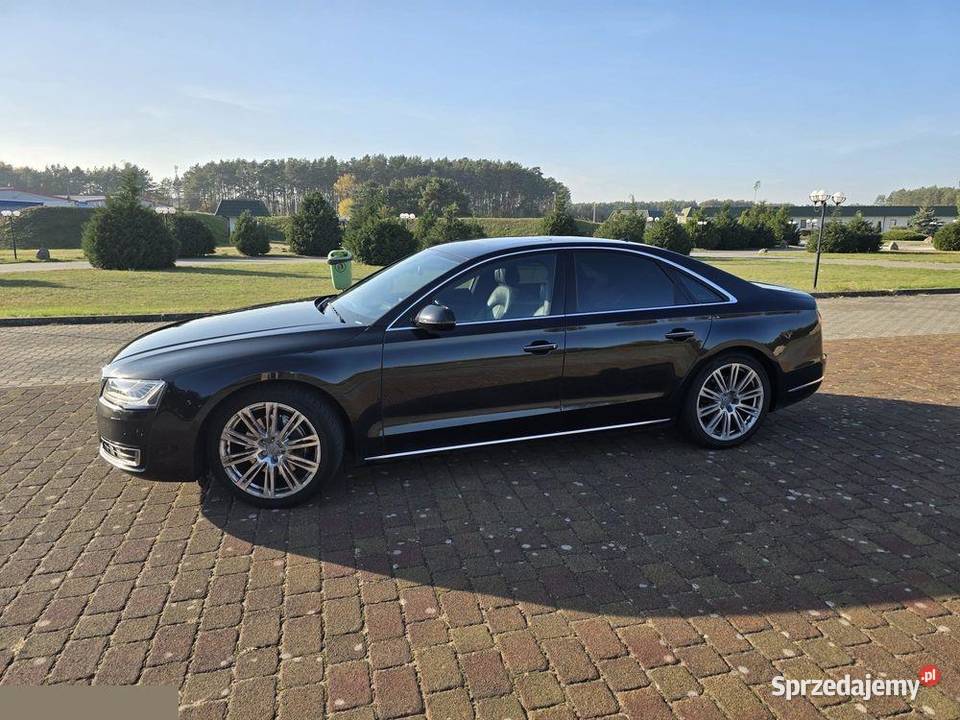 Audi A8 30 TDI 258 clean diesel Quattro koniec Poźrzadło