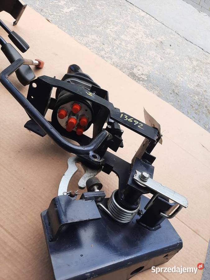 Manetka joystick GM KUBOTA lewy prawy Części do maszyn budowlanych Staszów sprzedam