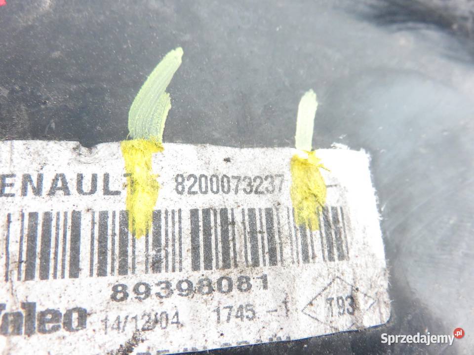 LAMPA PRAWA TYLNA RENAULT MEGANE II 8200073237