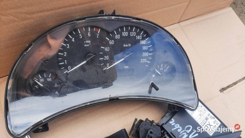 kompletny zestaw startowy opel corsa c 10 12V Dębno