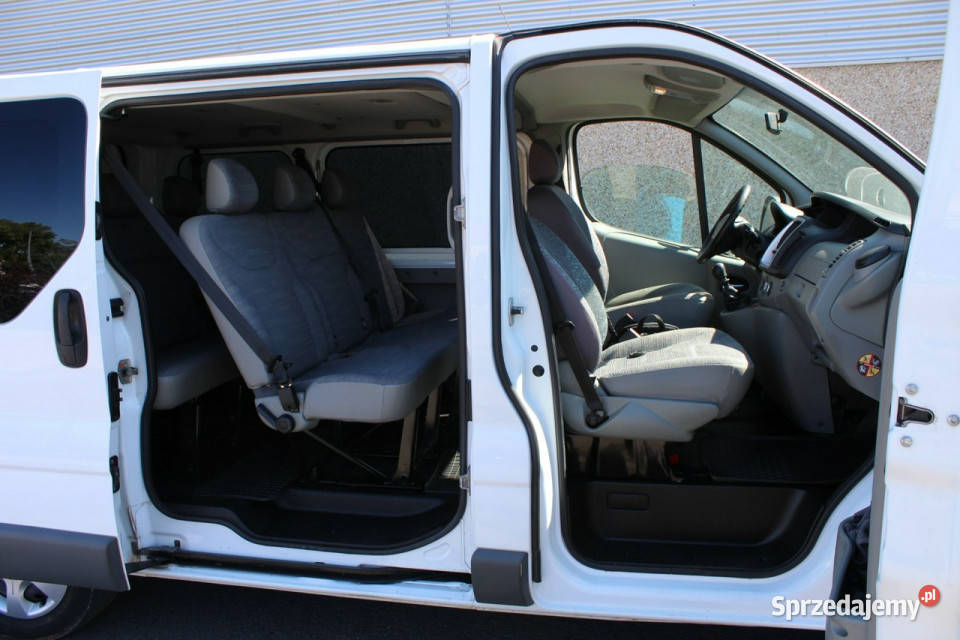 Renault Trafic 20 DCi 115 8 osobowy 3x klima 198 przyciemniane szyby dolnośląskie Lubań sprzedam