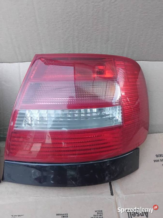 Lampy tył Audi A4 B5 FL Sedan Seima oryginał