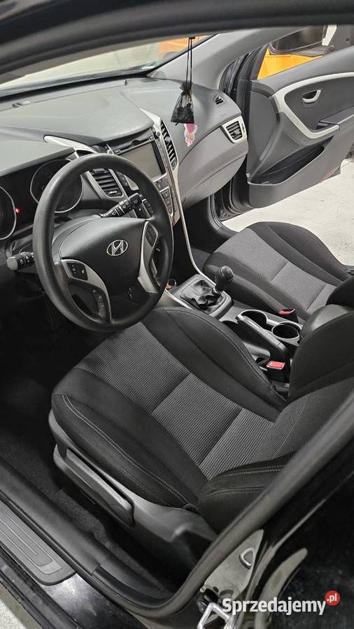 Hyundai i30 super stan bezwypadkowymały przebieg