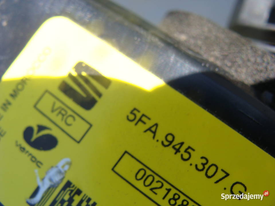 SEAT LEON IV LAMPA TYLNA W KLAPĘ BLENDA Oświetlenie Goleniów sprzedam